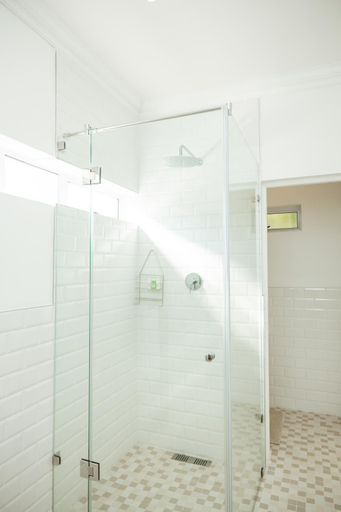 Bathroom 3, 55 Tulbagh events and wedding venue, Ekurhuleni