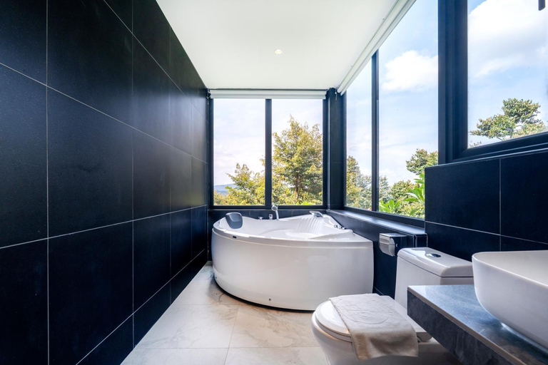 Bathroom 4, Bilut Hills - Eco Resort, Bentong