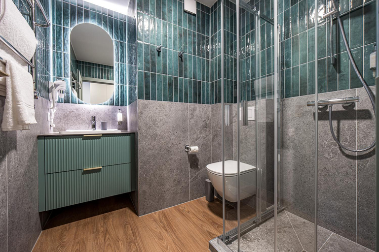 Bathroom 4, Balio Villa, Palangos