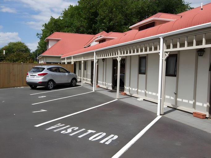 Exterior & Views 2, Aspen Manor Motel, Hamilton