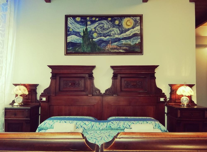 Bedroom 3, Le mille e una notte, Ferrara