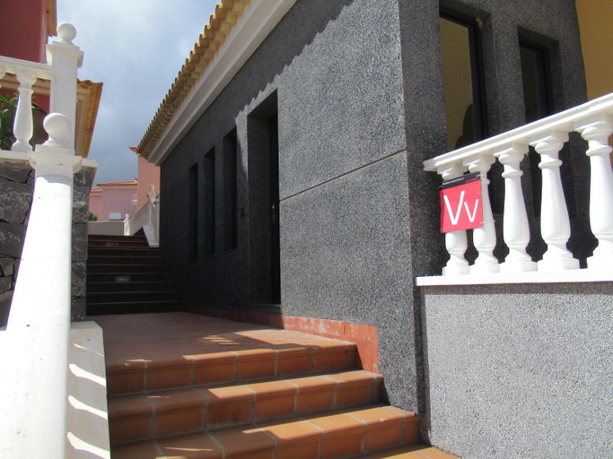 Entrance 5, SOMETHING SPECIAL LAS DUNAS 9 by RENTMEDANO pretty villa with sea view and pool, Santa Cruz de Tenerife