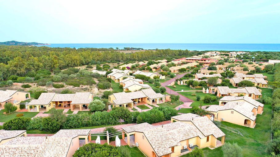 Others 5, Marina Rey Beach Resort, Cagliari