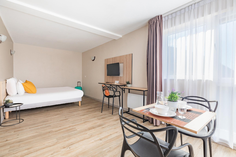 Bedroom 3, Appart'City Classic Arlon Porte du Luxembourg, Luxembourg
