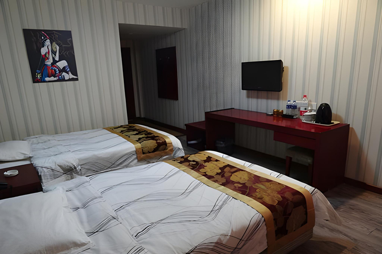 Bedroom 4, City 118 Selected Hotel Linfen Pingyang Square Railway Station, Linfen