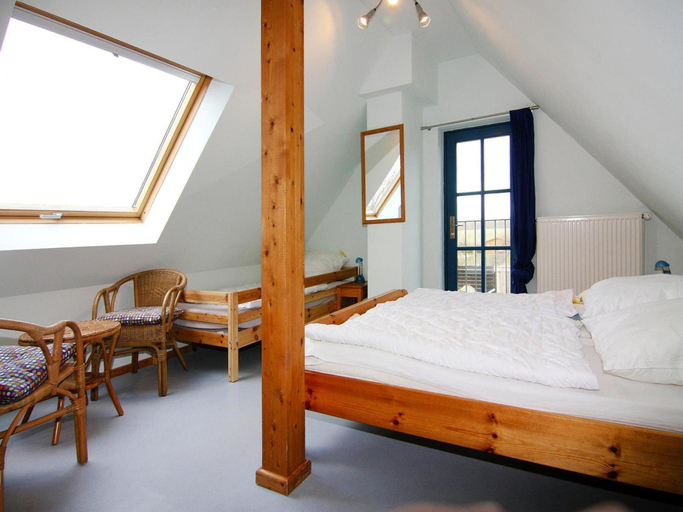 Bedroom, Ferienhaus im Hafendorf Vieregge, Vorpommern-Rügen
