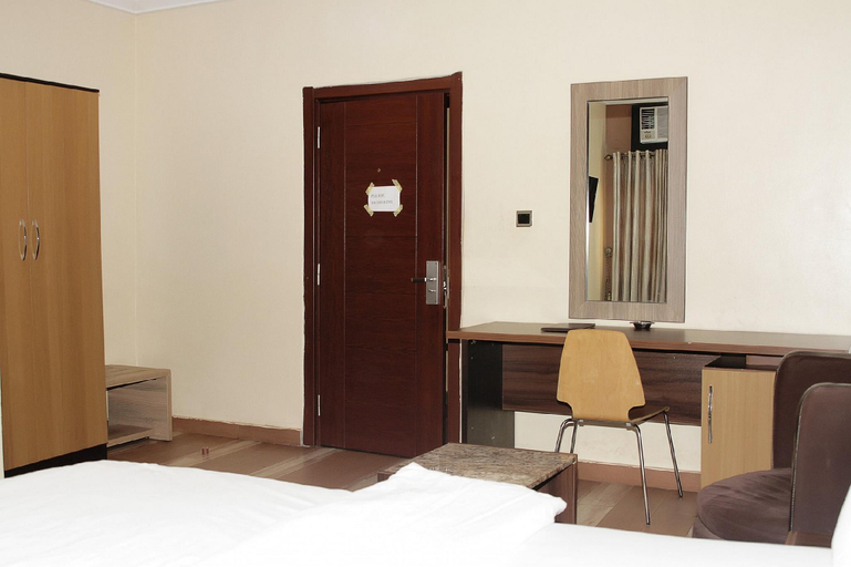 Bedroom 2, Aston Ville Hotels and Suites, Enugu North