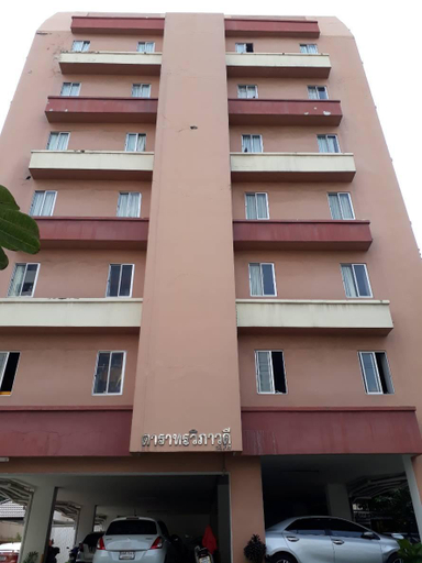 Others 5, Bangkok Apartments, Chatuchak