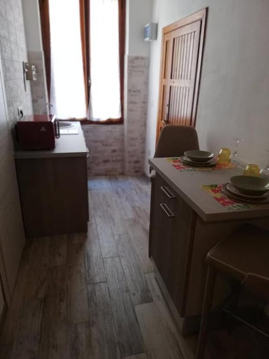 Others 2, Alghero Old Town Apartment, Sassari