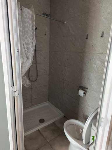 Bathroom 2, Barcelona Village Homestay, Barcelona