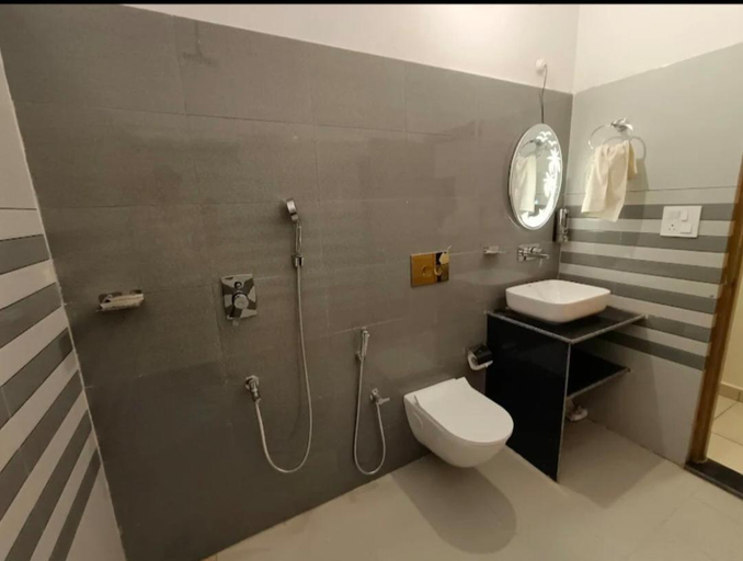 Bathroom, Lee Corbett Resort, Nainital