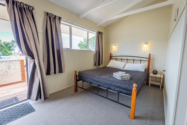 Bedroom 3, Ohiwa Beach Holiday Park, Opotiki