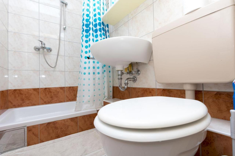 Bathroom 2, Seaview Apartments Nikola, Omiš