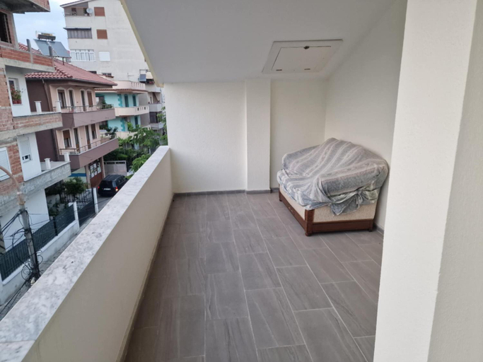 Others 5, Celas Home, Pogradecit