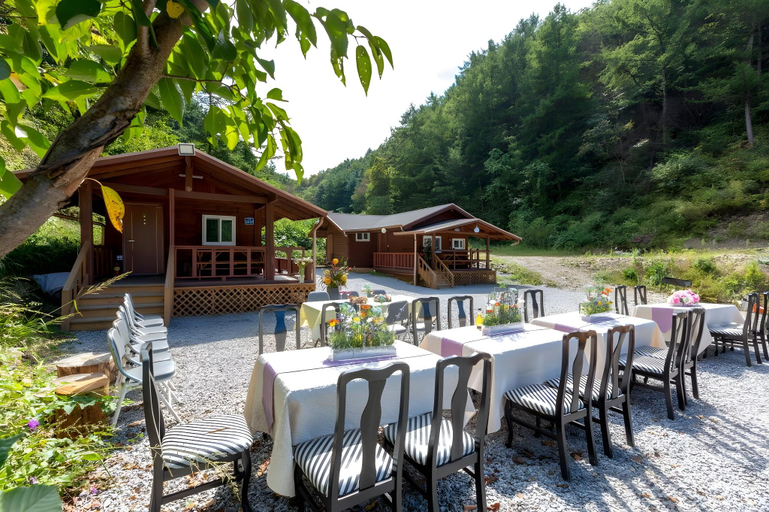 Food & Drinks 3, Sunny Hill Pension, Gapyeong