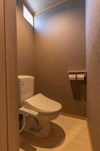 Bathroom 3, Aomori Kurahaku 青森蔵泊, Kuroishi