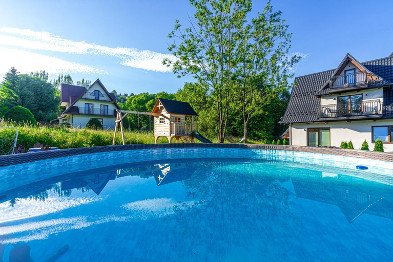 Sport & Beauty 2, Apartamenty z widokiem & Balia & Basen - Willa KROLE 25A Harenda SKI by RentiloPL, Tatra