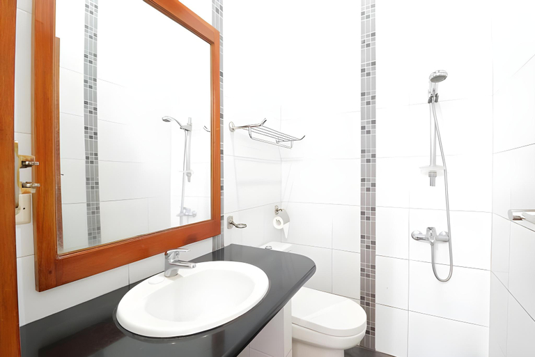 Bathroom 4, Nirwana Lembang, Bandung