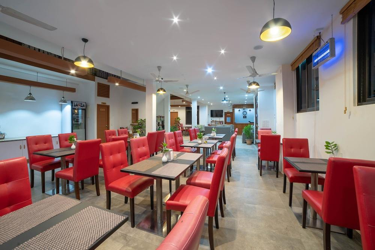 Food & Drinks 4, Paguro Beach Hotel, North Ari Atoll