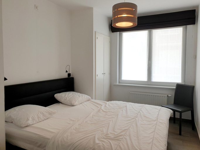 Bedroom, Apartment in Nieuwpoort by the Beach, West-Vlaanderen