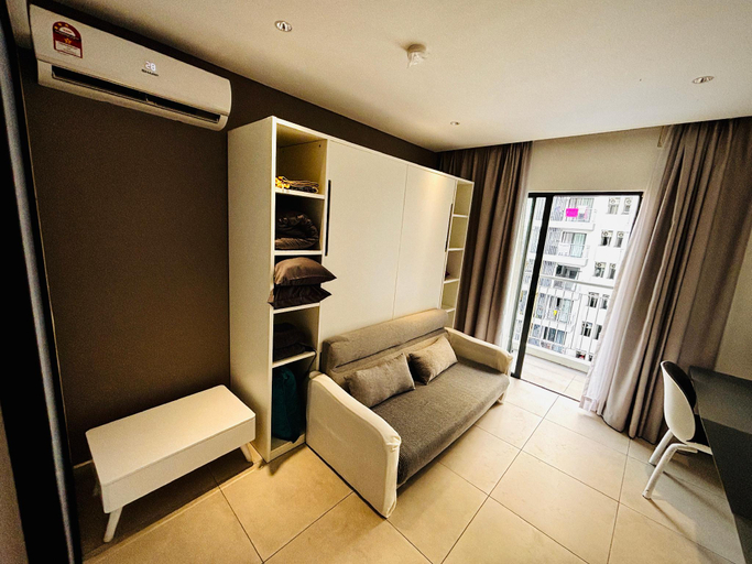 5, Shem's DK Impian Airport Subang with Balcony, Shah Alam