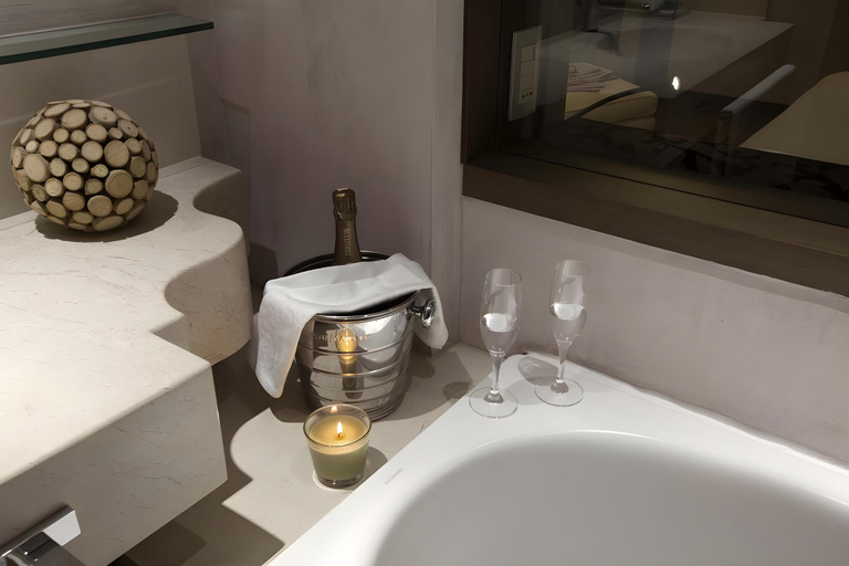 Bathroom 5, San Paolo Hotel, Fermo