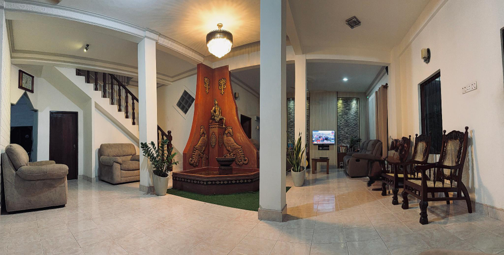 Public Area 2, Home Living Unit, Galle Four Gravets