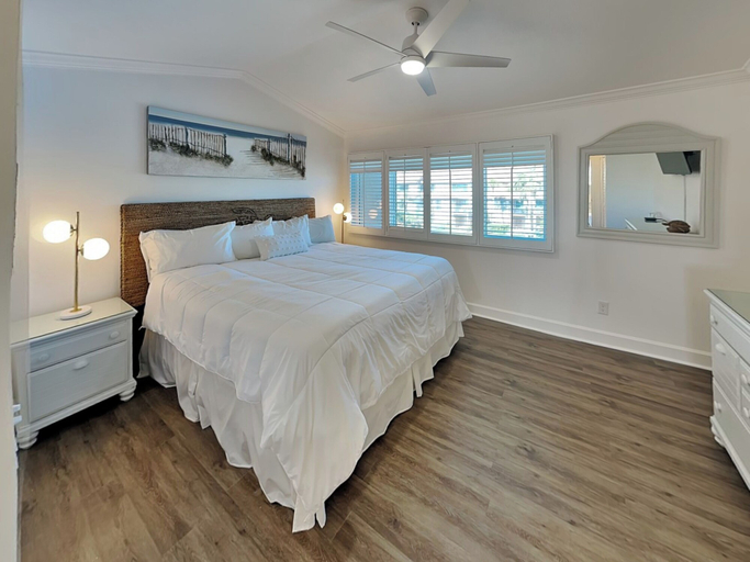 Bedroom 2, Spyglass 32 by Distinctive Beach Rentals, Saint Johns