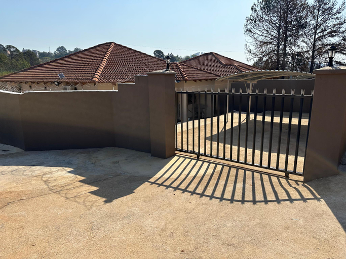 Others 5, Mountain Drive Apartments, Mbabane East