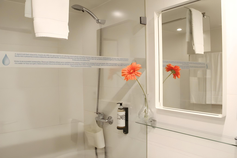 Bathroom 3, Loft Guest House Jardim das Maes Viseu, Viseu