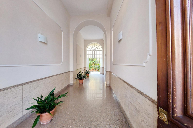 Facilities 3, 4BNB - Stylish Spacious Apartment near Vatican, Roma