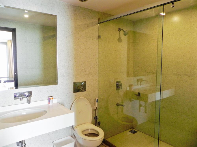 Bathroom, Hotel Mall Palace, Dehradun