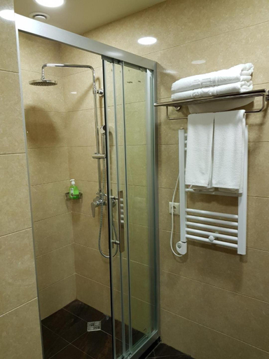 Bathroom, Luxury Apartment in Dreamland Oasis, Kobuleti