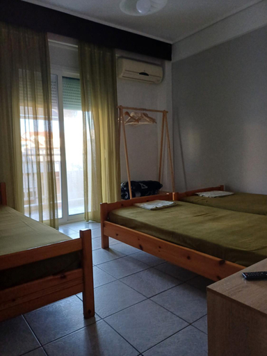 Others 3, Savvas, Central Macedonia