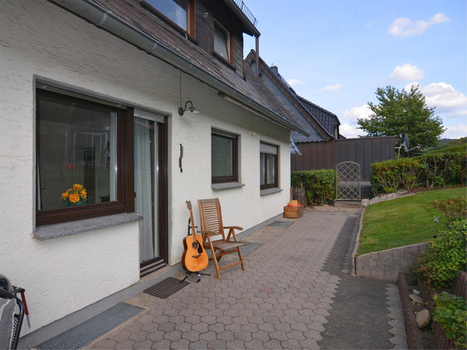 5, Apartment with private terrace in Velmede, Hochsauerlandkreis