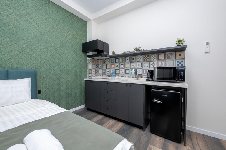 Others 5, M&N Hotel, Tbilisi