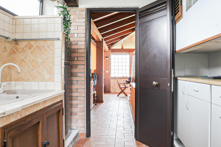 Others 5, 'Villa Venere Deluxe' 50mt Sea-Jacuzzi-Free Parking-Garden, Latina