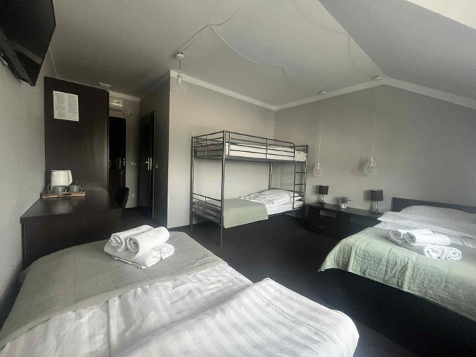 Bedroom 2, Pokoje Bakos Radocza, Wadowice