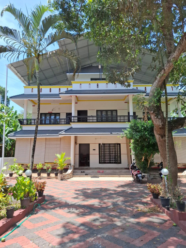 Others 5, Silent Villas, Thiruvananthapuram