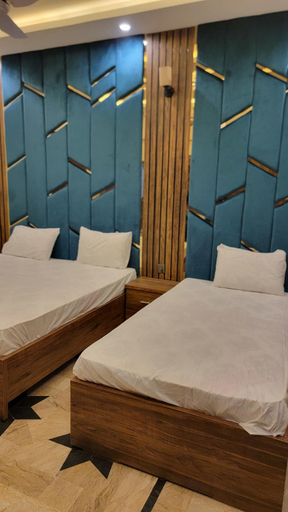 2, Elegant Guest House Karachi, Karachi