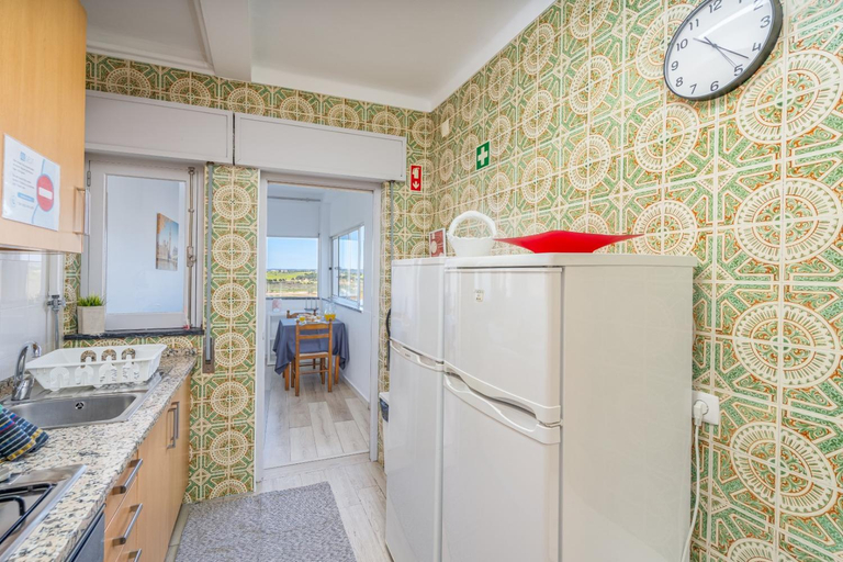 Kitchen 5, Ria Guest House, Portimão