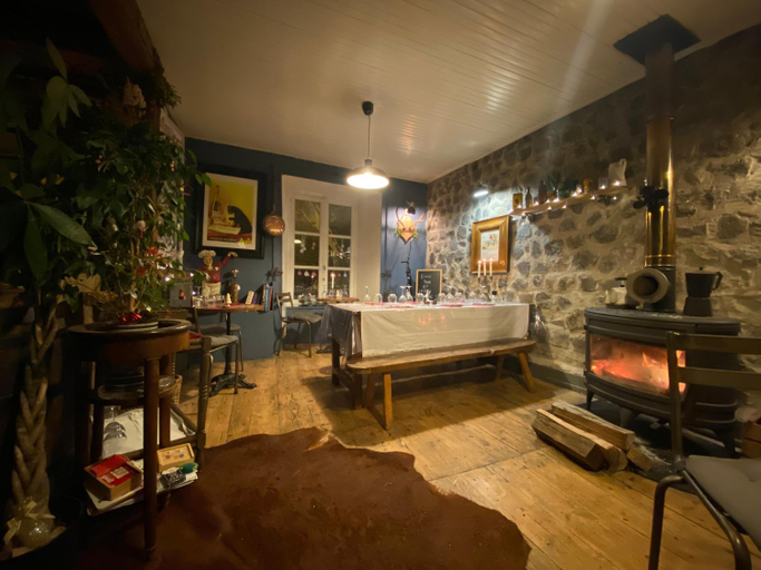 Others 3, COSY B&B, Cantal
