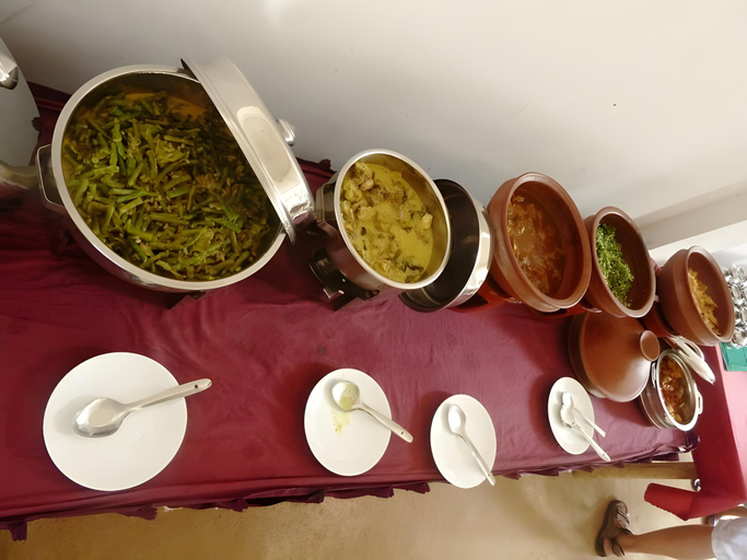 Food & Drinks 2, Ariya Rest House, Thamankaduwa