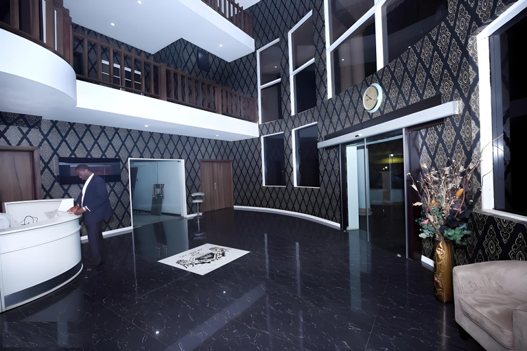 Public Area 2, De Brit Hotel, Ikpoba-Okha