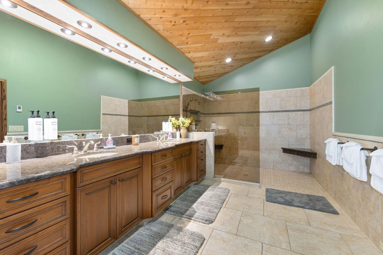 Bathroom 4, The Devlin, Essex