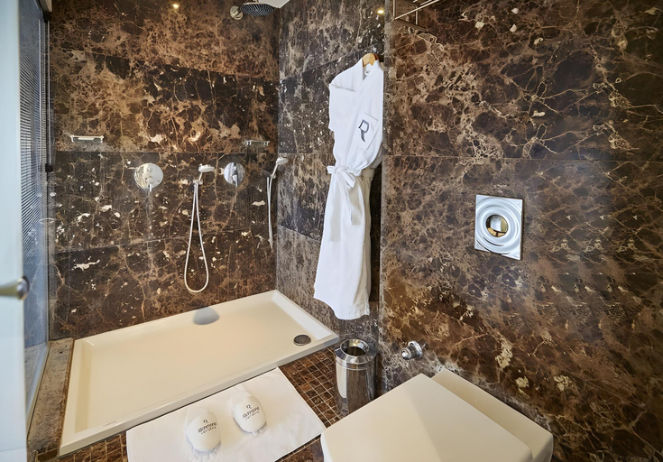 Bathroom 5, Richmond Nua Wellness-Spa, Izmit