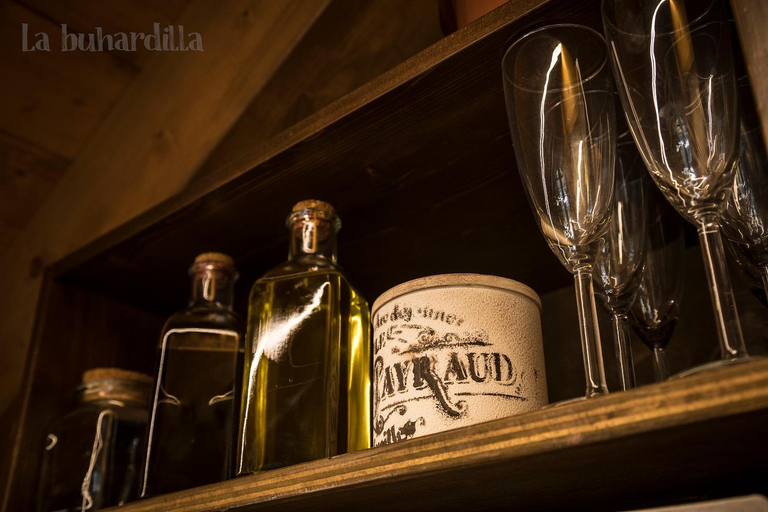 Food & Drinks 5, Abadia de Montenartro Apartamentos, Lleida