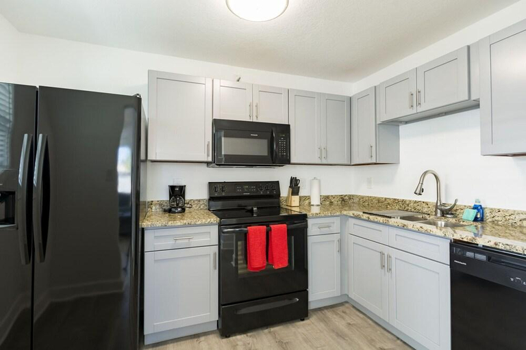 Others 4, Silver Sands - The Sandcastle Collection, Pinellas