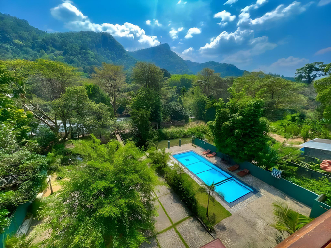 Sport & Beauty, Ebony Riverside Resort, Yatiyanthota