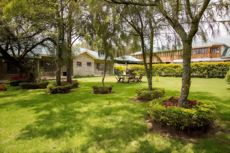 Public Area, Fina Gardens Resort, Naivasha